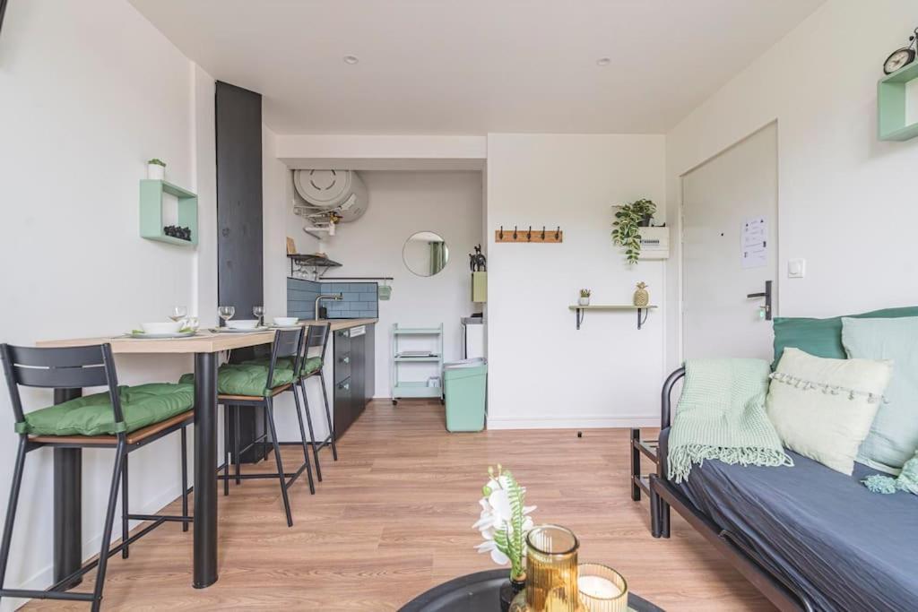 La Riviere, Appartement 3 Personnes Isles-sur-Suippe Экстерьер фото