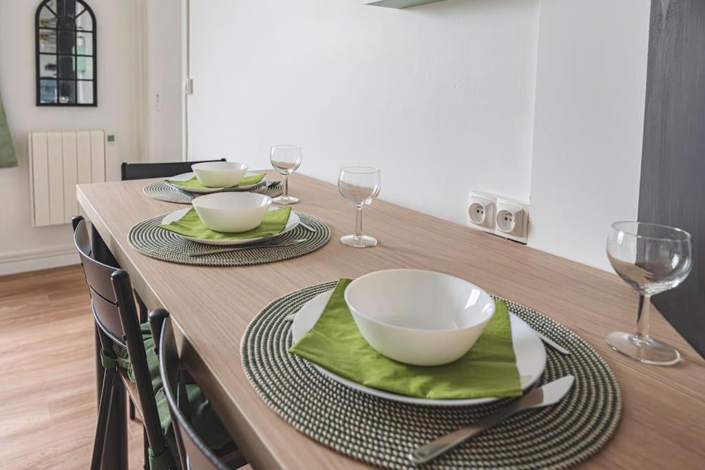 La Riviere, Appartement 3 Personnes Isles-sur-Suippe Экстерьер фото