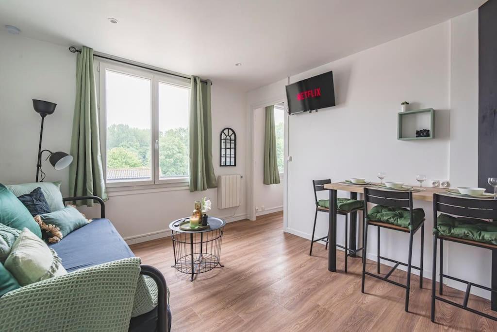 La Riviere, Appartement 3 Personnes Isles-sur-Suippe Экстерьер фото